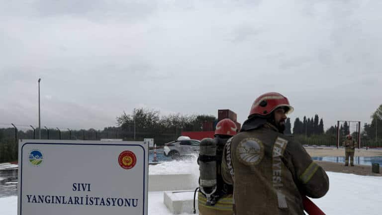 Sakarya’da Goodyear personeline yangın eğitimi verildi