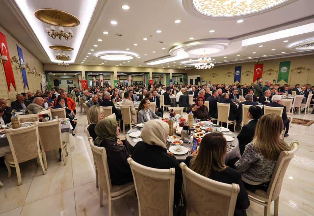 Sakarya’da Muhtarlar Günü’nde Geleceğe Yatırım Vurgusu