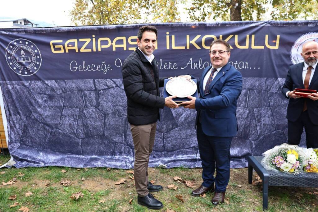 Sapanca Gazipaşa İlkokulu’nda Açık Hava Sınıfı Açıldı