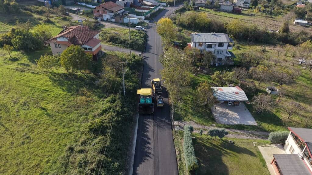 Sapanca Hacımercan Mahallesi’nde Sıcak Asfalt Çalışması Tamamlandı