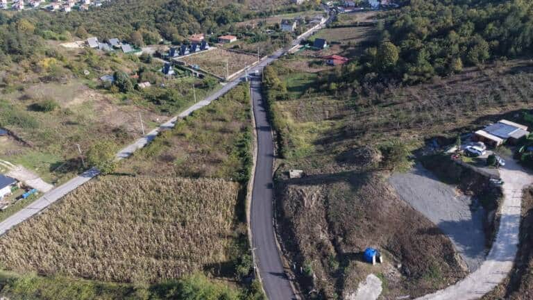 Sapanca Hacımercan Mahallesi’nde Sıcak Asfalt Çalışması Tamamlandı