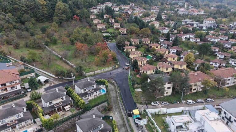 Sapanca Tepebaşı yolunda asfalt yenileme tamamlandı