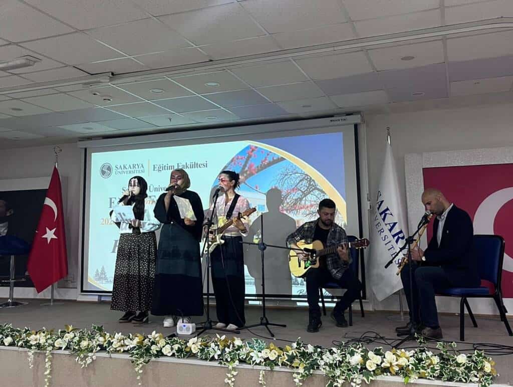 SAU Eğitim Fakültesinde Akademik Kurul Toplantısı Yapıldı