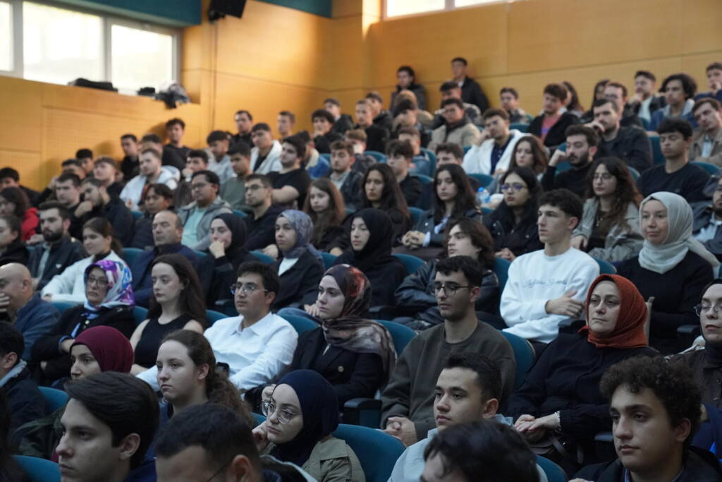 SAU Mühendislik Fakültesinde Çevreye Duyarlı Mühendislik Dersi Başladı