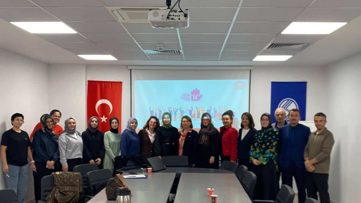 SAÜ Sağlık Yüksekokulu’nda Mesleki Farkındalık Dersi