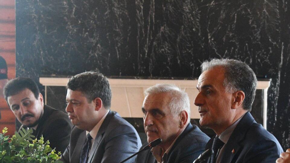 SAU Senatosu Hendek’te Toplandı