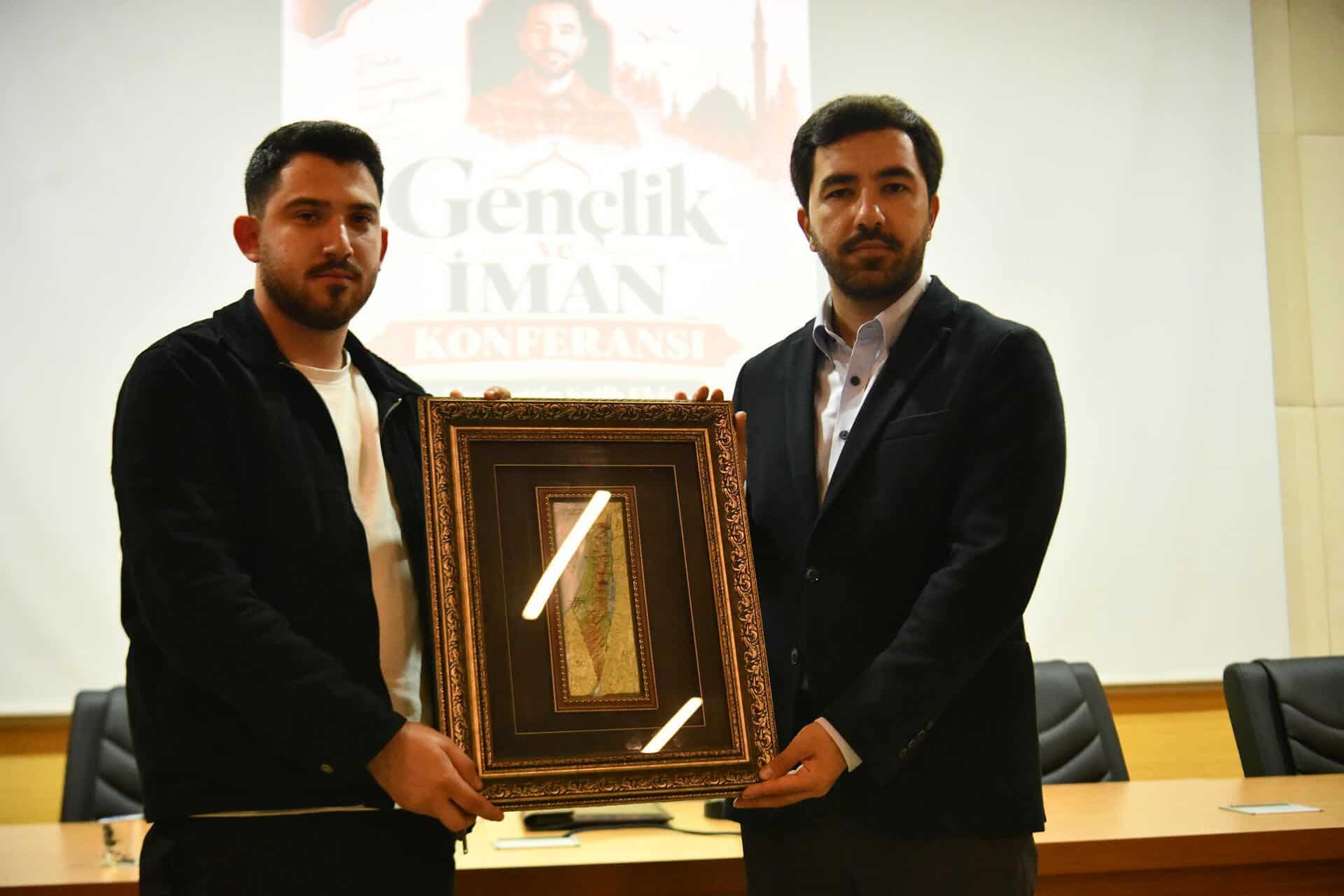 SAU’da Gençlik ve İman Konferansı Düzenlendi