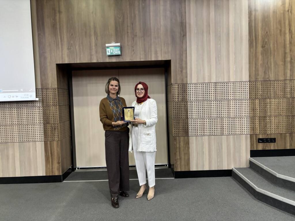 SAÜ’de TÜBİTAK 2209 Projeleri Eğitimi Düzenlendi