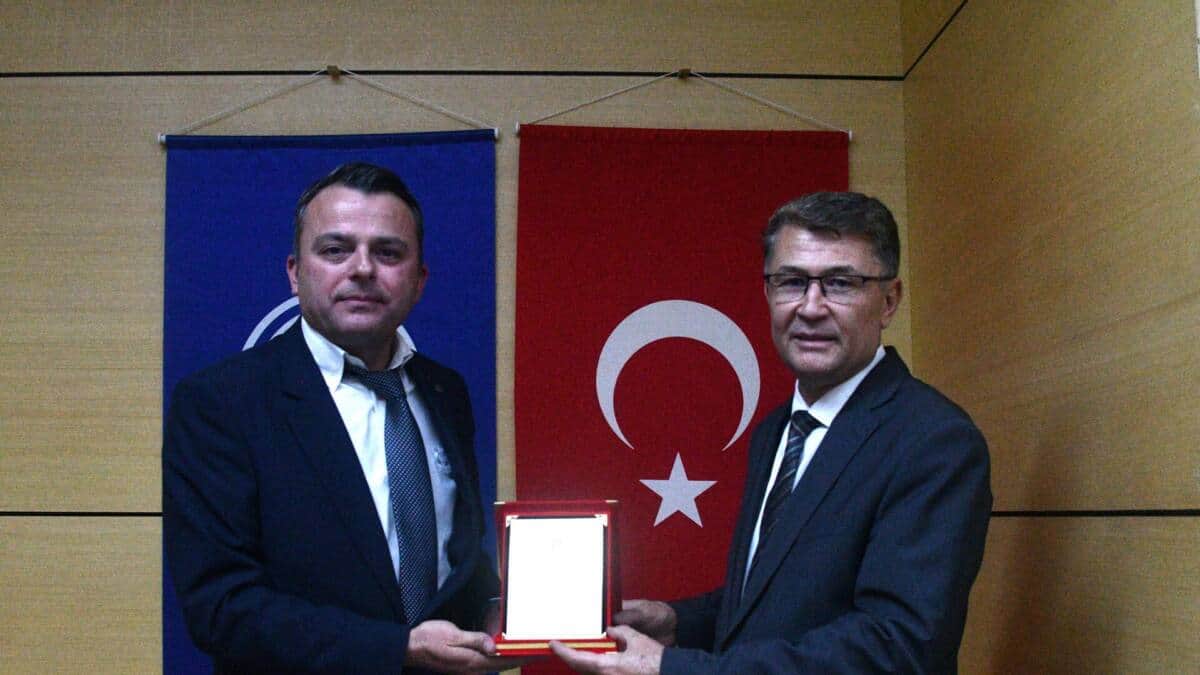 SAÜ’de Türk Dilinin Tarihsel Gelişimi Anlatıldı