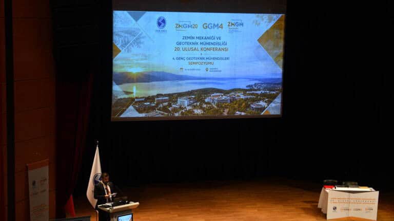 SAÜ’de Ulusal Zemin Mekaniği Konferansı Başladı