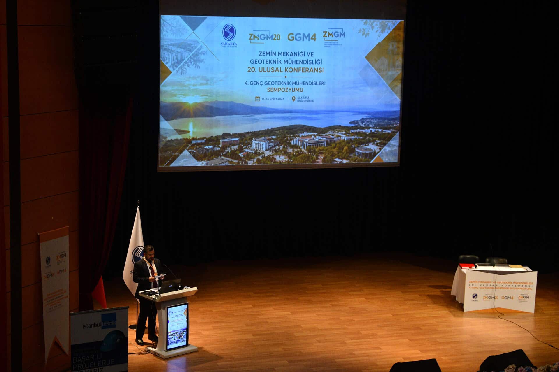SAÜ’de Ulusal Zemin Mekaniği Konferansı Başladı