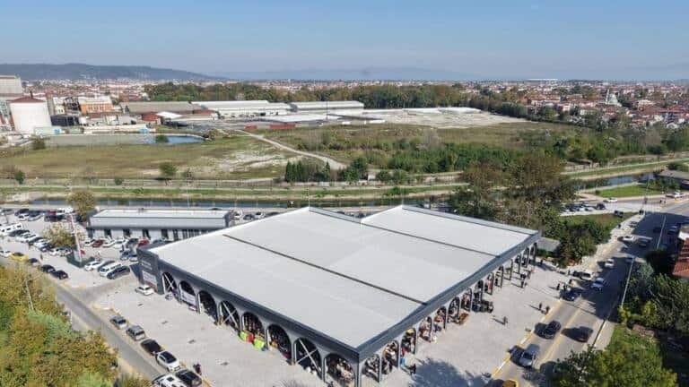 Serdivan’da Arabacıalanı Yeni Pazar Yeri’nde İki Yeni Pazar Hizmeti