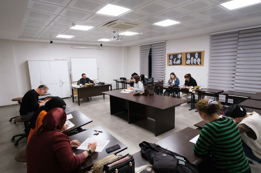 Serdivan’da Şehrin Akademisi Kültür Sanat Eğitimlerine Devam Ediyor