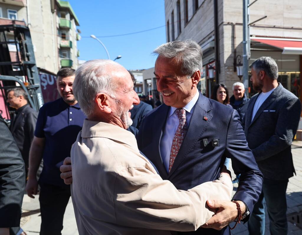 Tarihi Uzunçarşı’da altyapı ve zemin yenileme çalışmaları başladı
