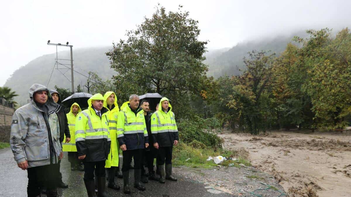 Vali Doğan Sel Baskını Bölgelerinde İnceleme Yaptı