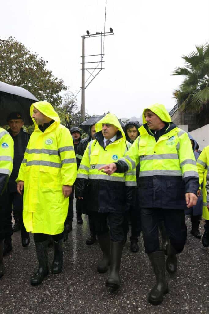 Vali Doğan Sel Baskını Bölgelerinde İnceleme Yaptı